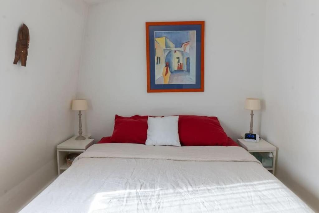 Parisian Elegance - 17th Arr Apartment