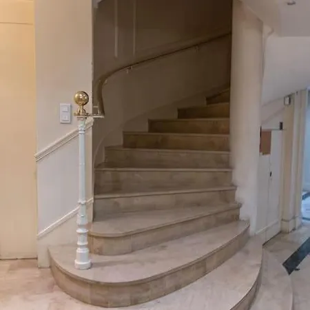 Appartamento Parisian Elegance - 17th Arr
